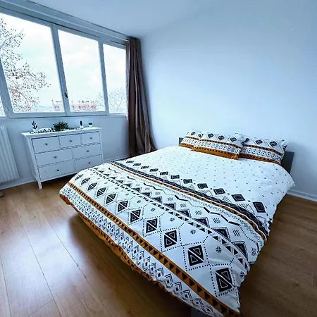 Apartment L'ecrin De La Mairie Colombes (Hauts-de-Seine)